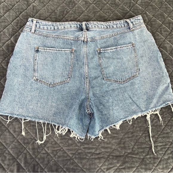 House Of Harlow 1960 Shorts Women Size 33 Cut Off High Rise Jean Blue W - Picture 3 of 8